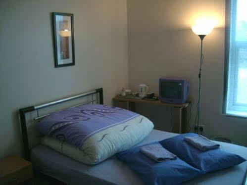 East Midlands Guesthouse Derby Exterior photo